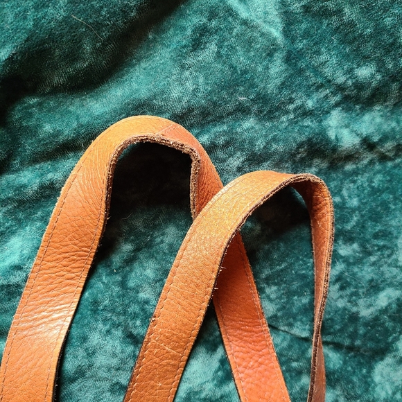 Thick pebbled leather shoulder bag satchel - Picture 15 of 15